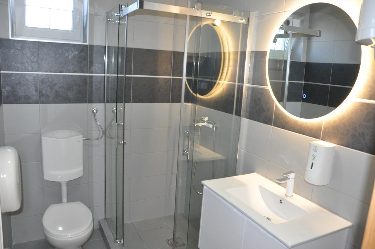 Aria Lux Apartmani Врдник Экстерьер фото