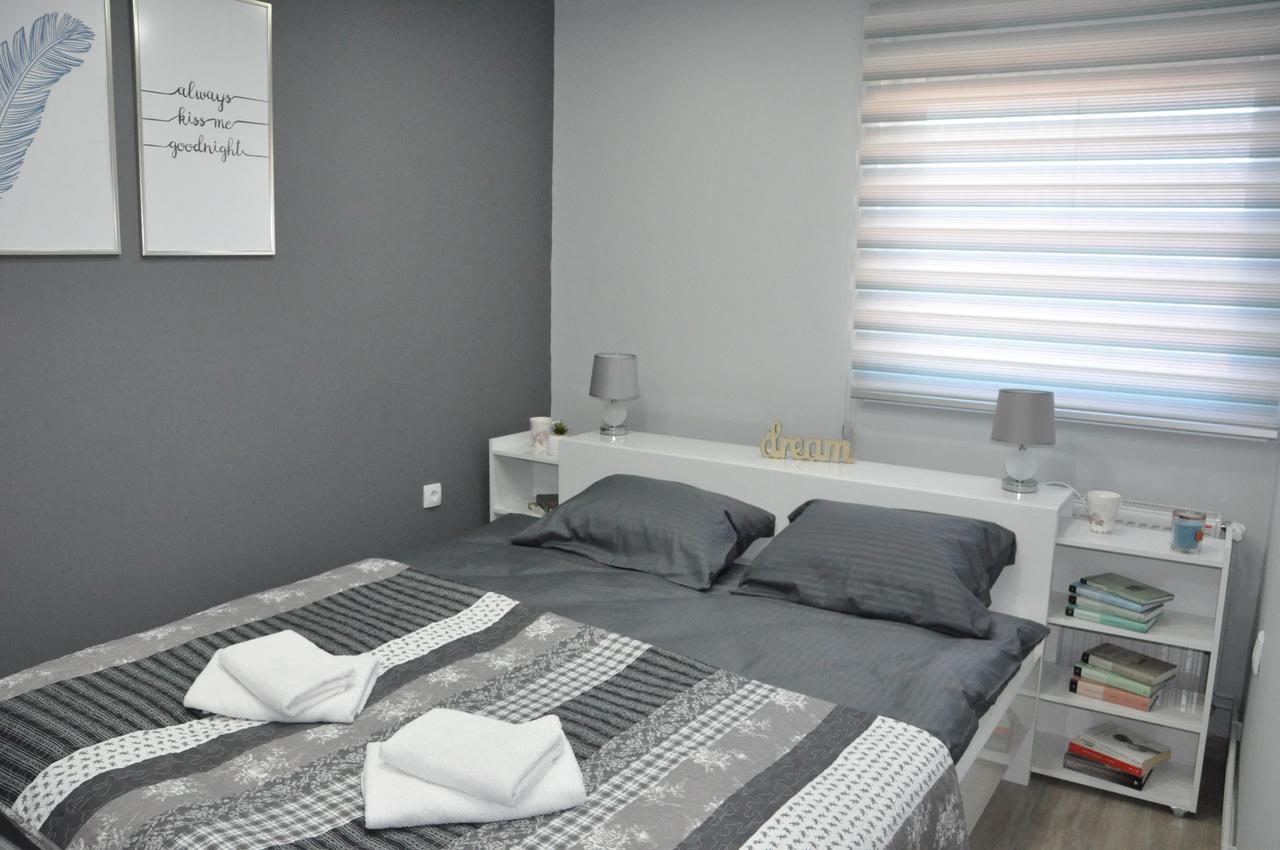 Aria Lux Apartmani Врдник Экстерьер фото